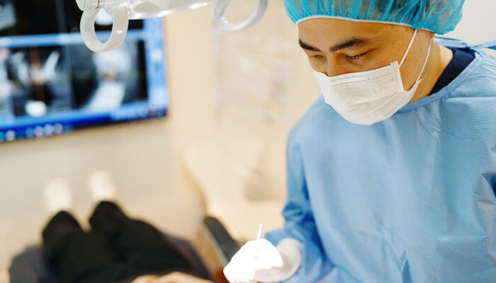 インプラント体の埋入と治癒